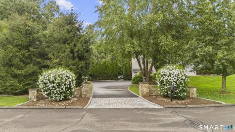 20 Park View Lane Monroe CT 06468