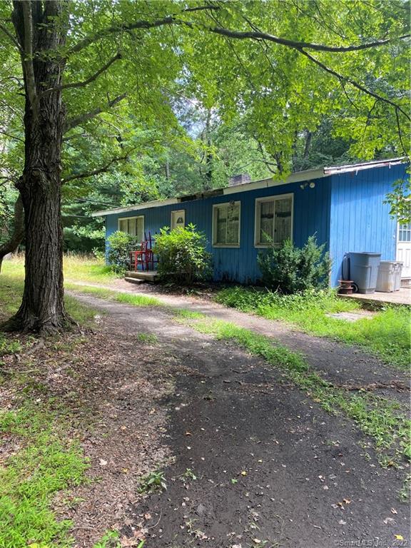 30 Fatima Drive Bethany CT 06524