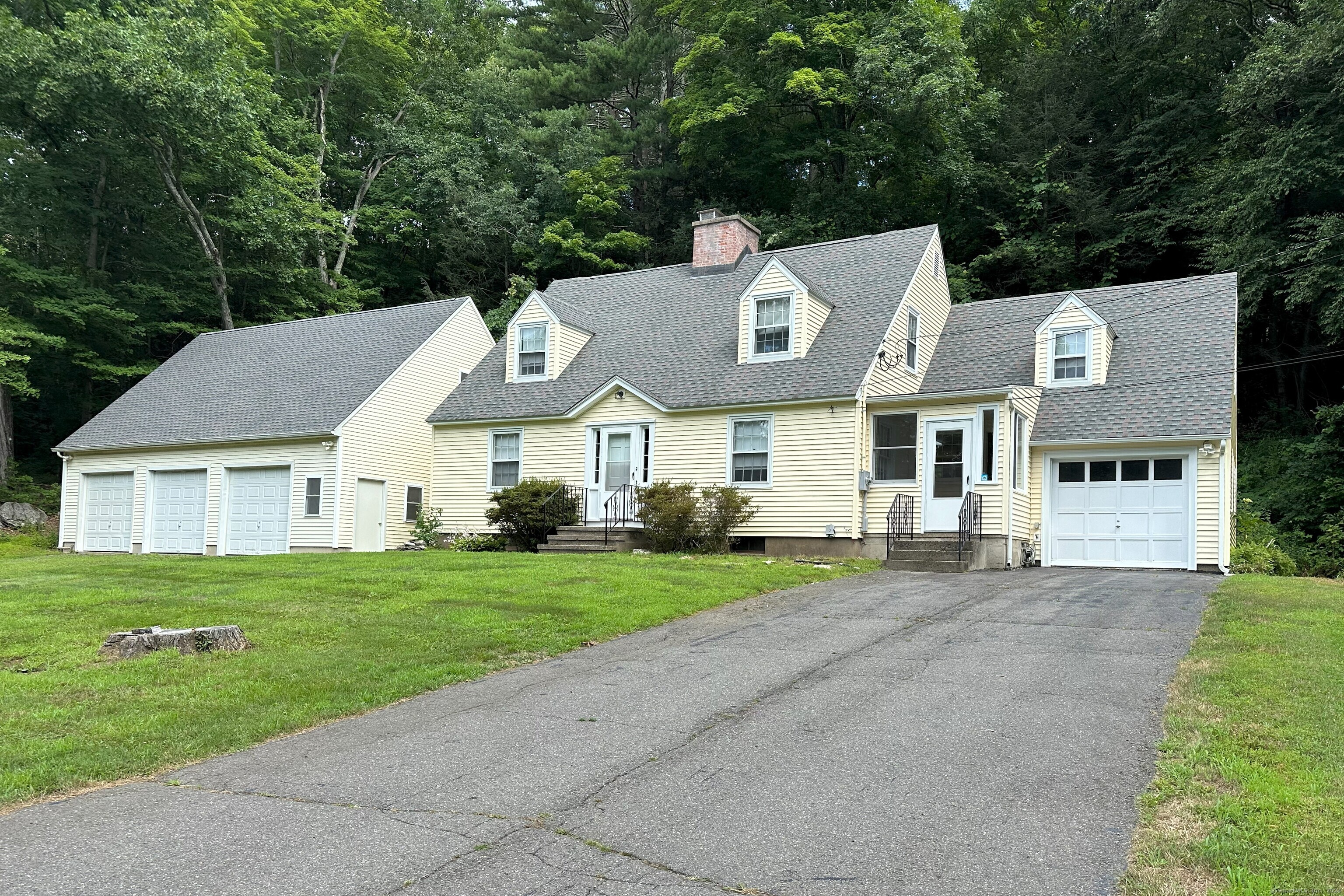 344 Old Branch Road Thomaston CT 06787