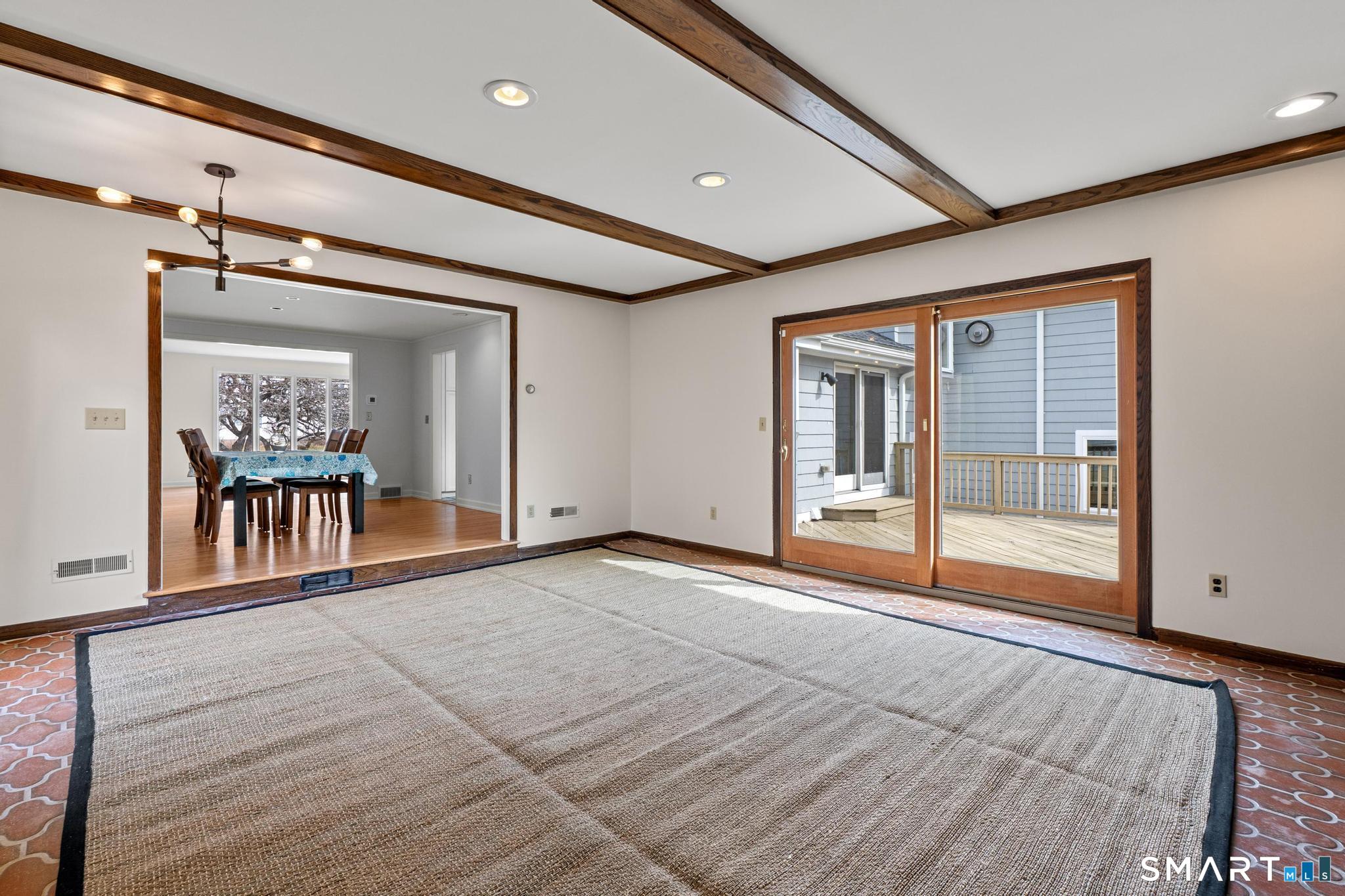 9 Juniper Lane West Hartford CT 06117