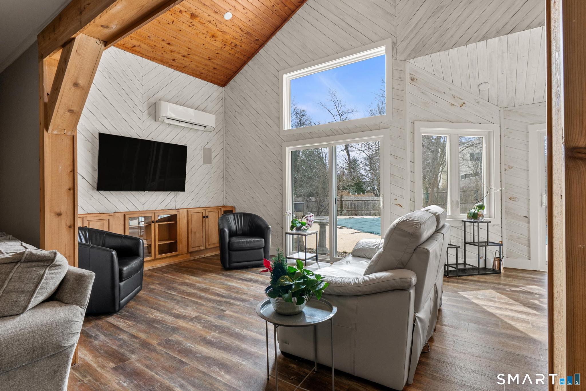 9 Juniper Lane West Hartford CT 06117