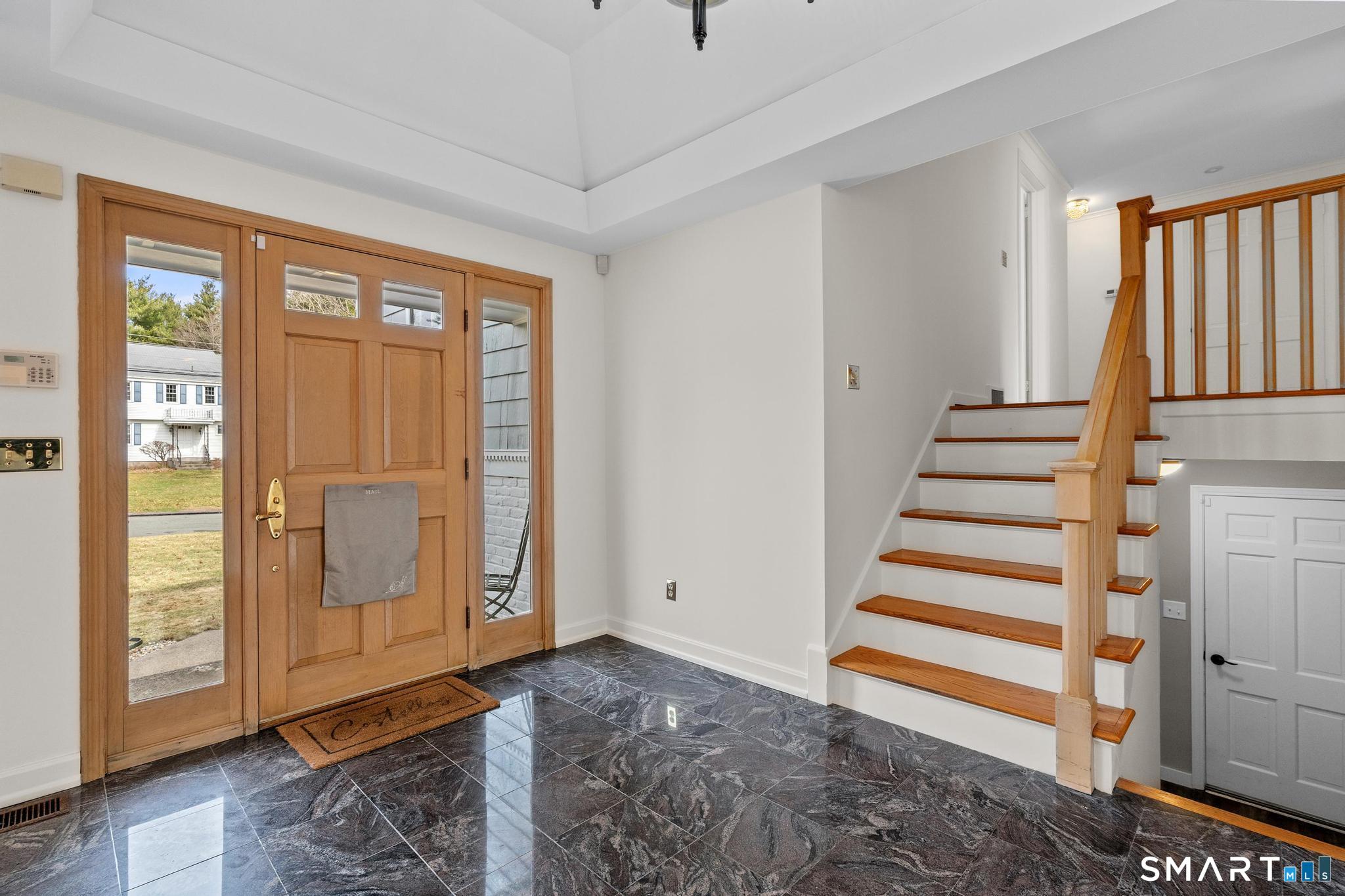 9 Juniper Lane West Hartford CT 06117