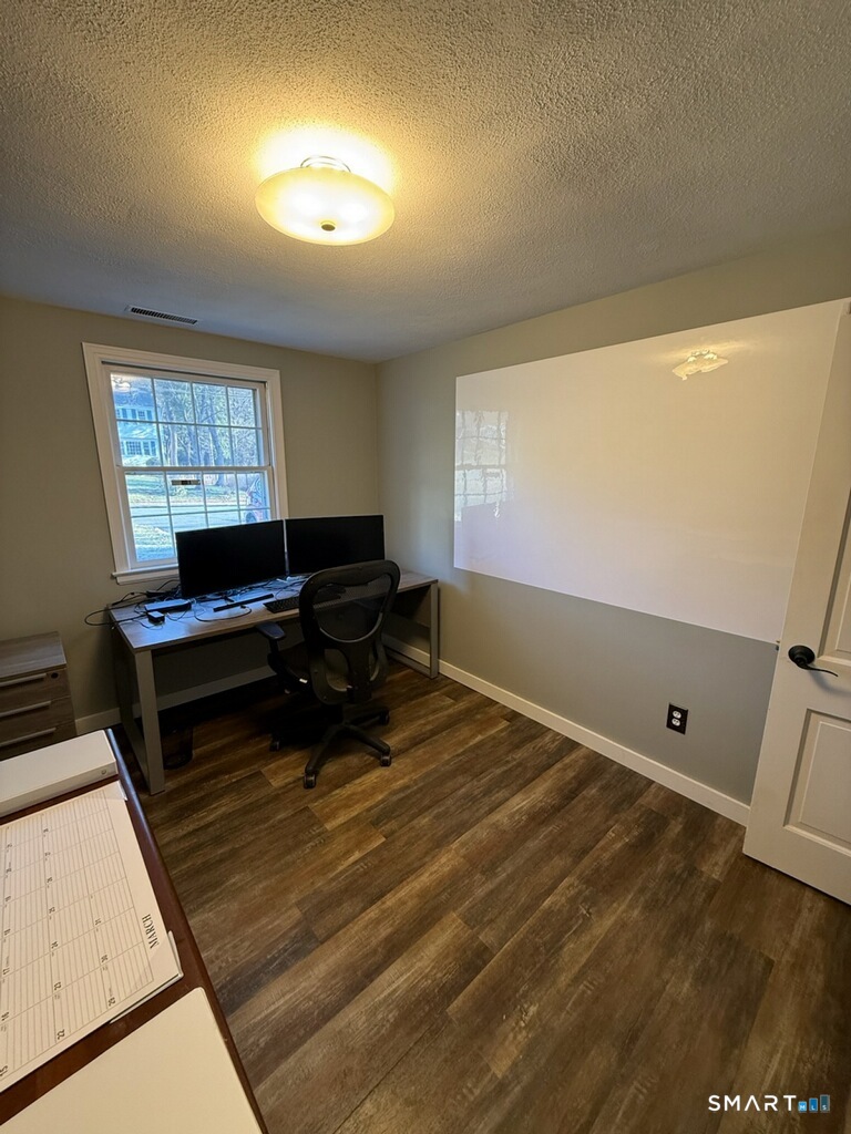 9 Juniper Lane West Hartford CT 06117