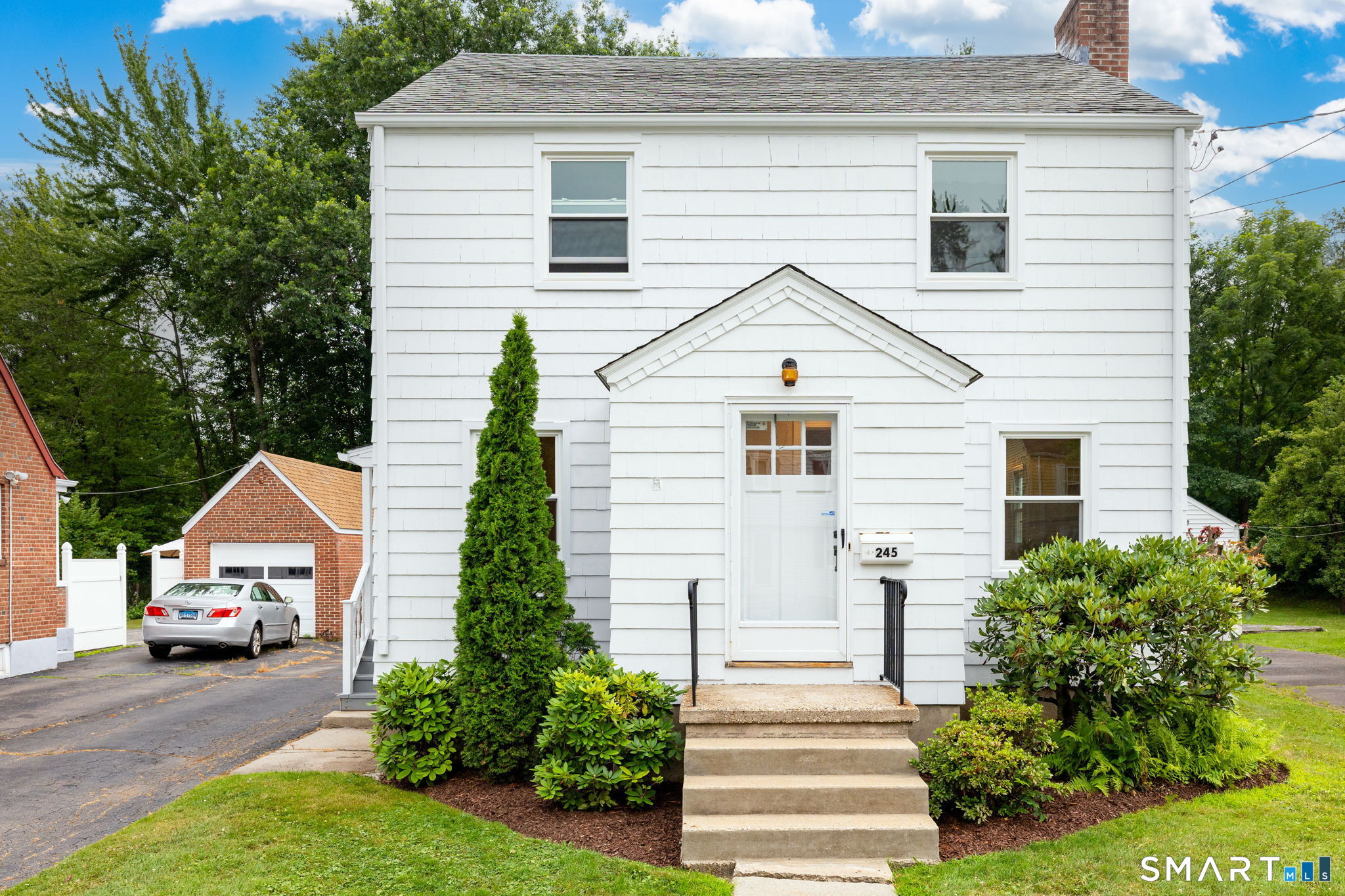 245 Freeman Street Hartford CT 06106