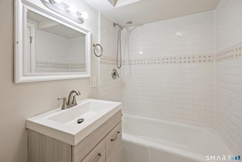 62 Springdale Street Hamden CT 06514