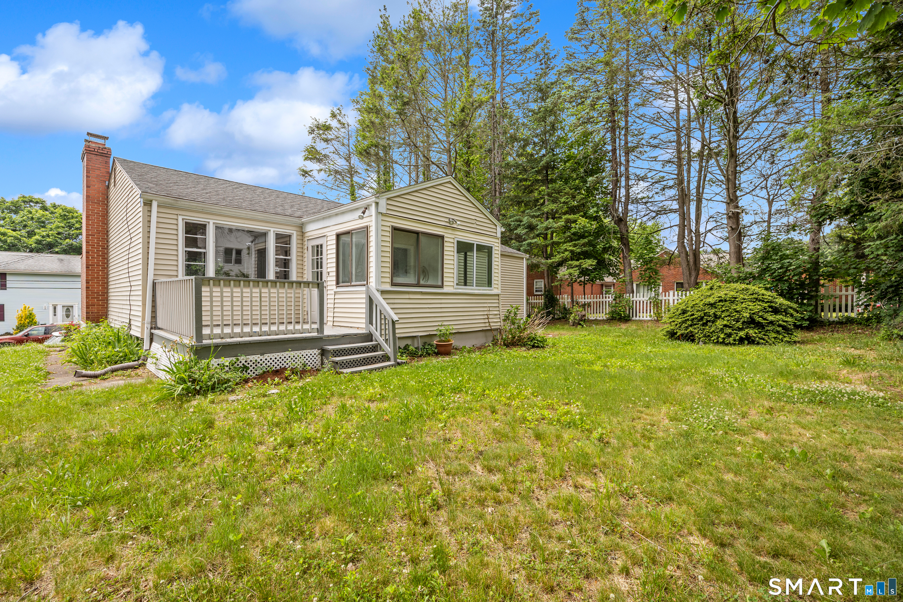62 Springdale Street Hamden CT 06514