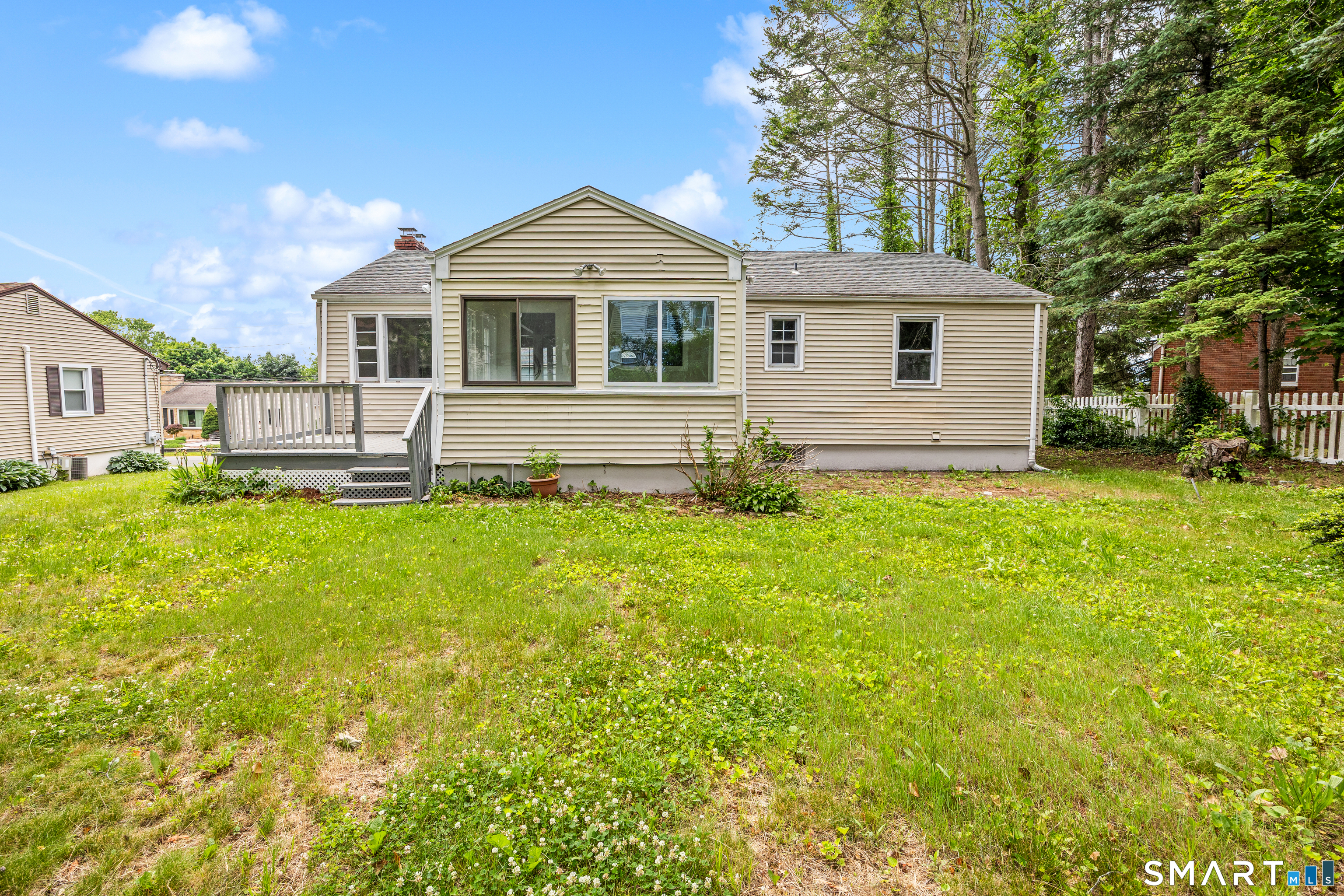 62 Springdale Street Hamden CT 06514