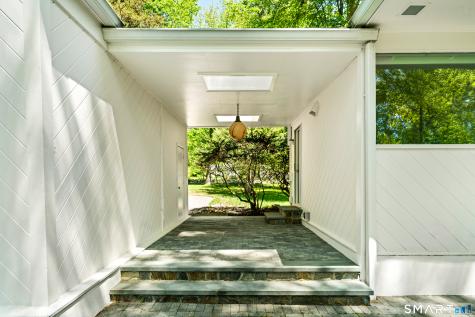 17 Richmond Hill Road Weston CT 06883