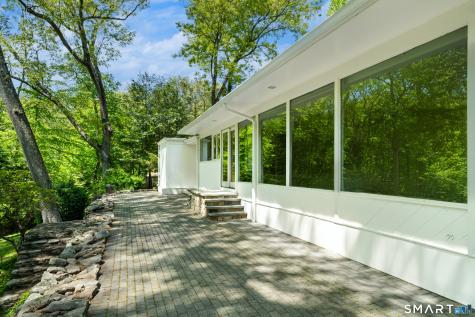 17 Richmond Hill Road Weston CT 06883