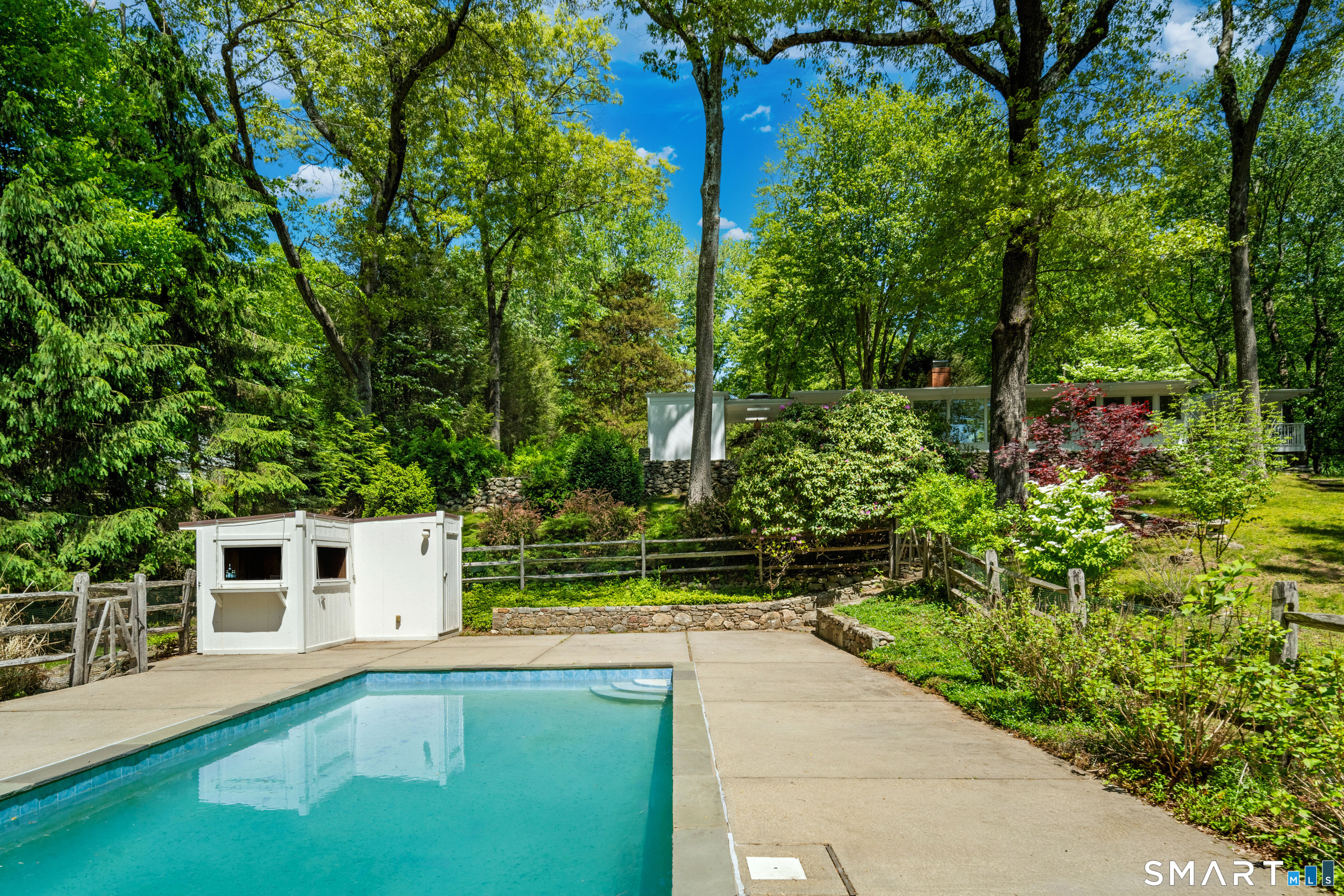 17 Richmond Hill Road Weston CT 06883