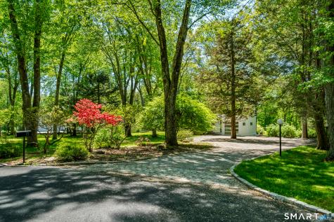 17 Richmond Hill Road Weston CT 06883