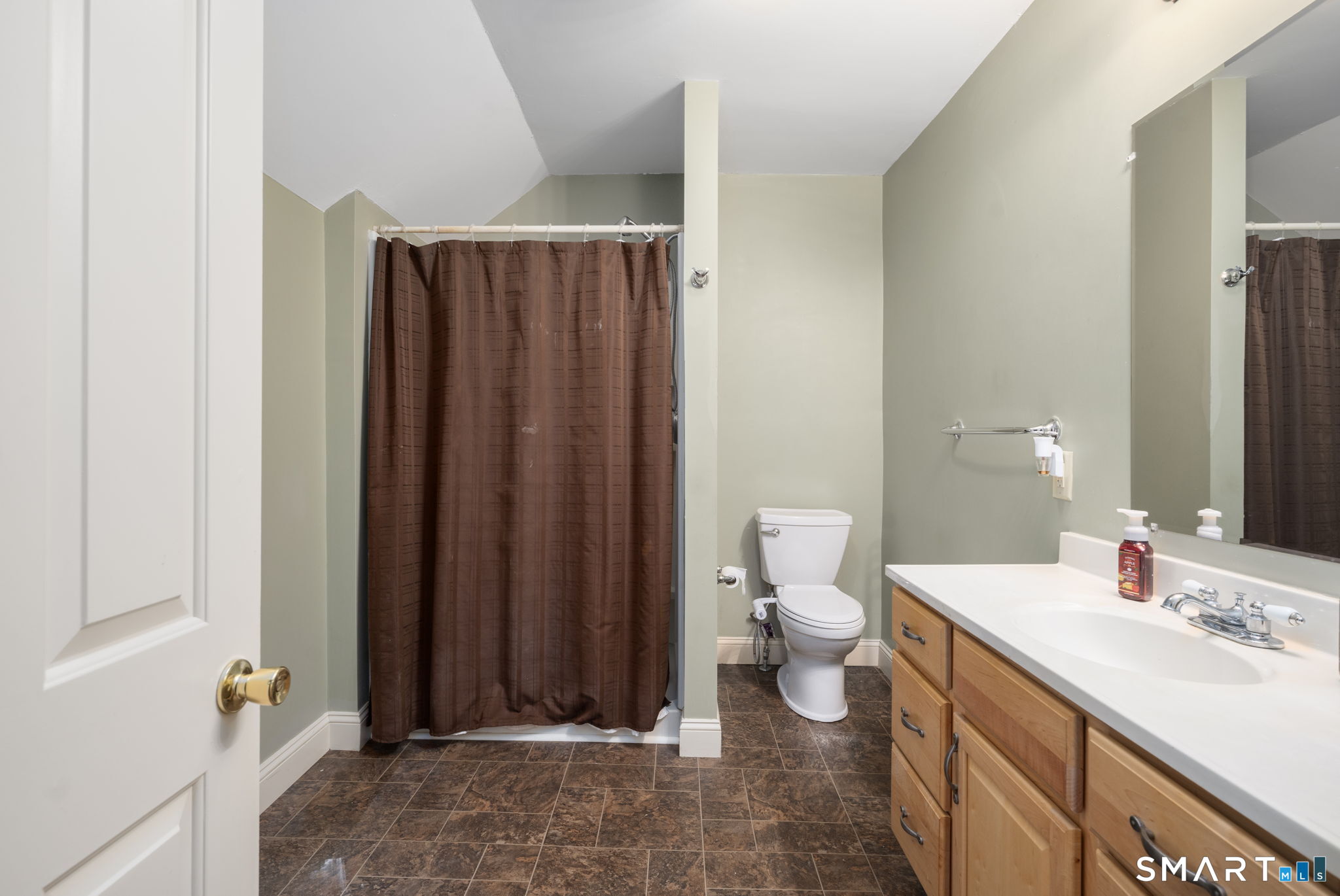 9 Hammond Street Putnam CT 06260