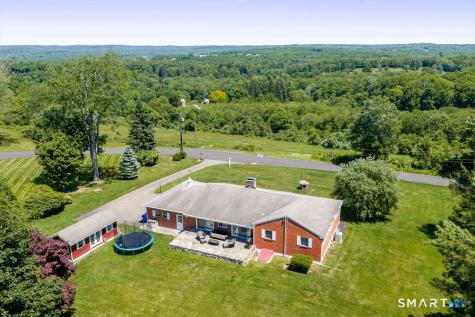 12 Valley View Road Newtown CT 06470