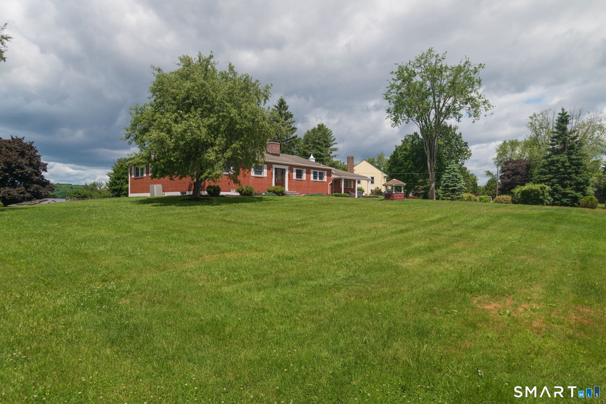 12 Valley View Road Newtown CT 06470