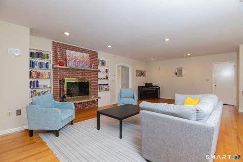 12 Valley View Road Newtown CT 06470