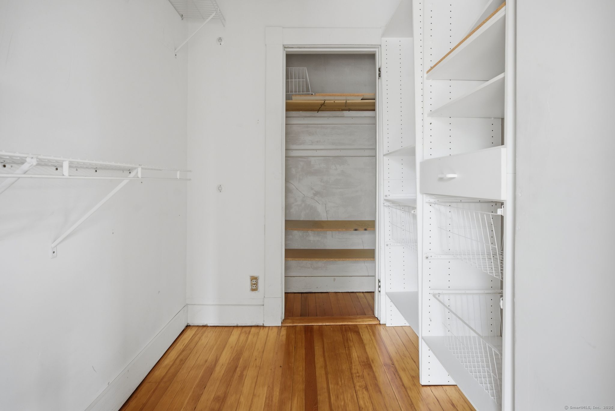 48 Walkley Road West Hartford CT 06119