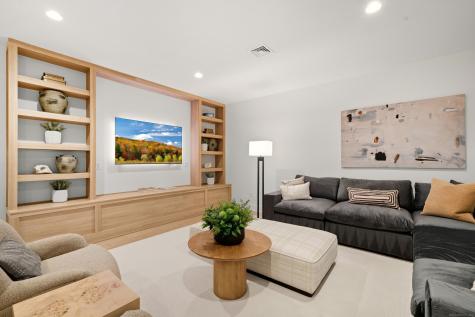 5 Foxwood Drive Danbury CT 06810