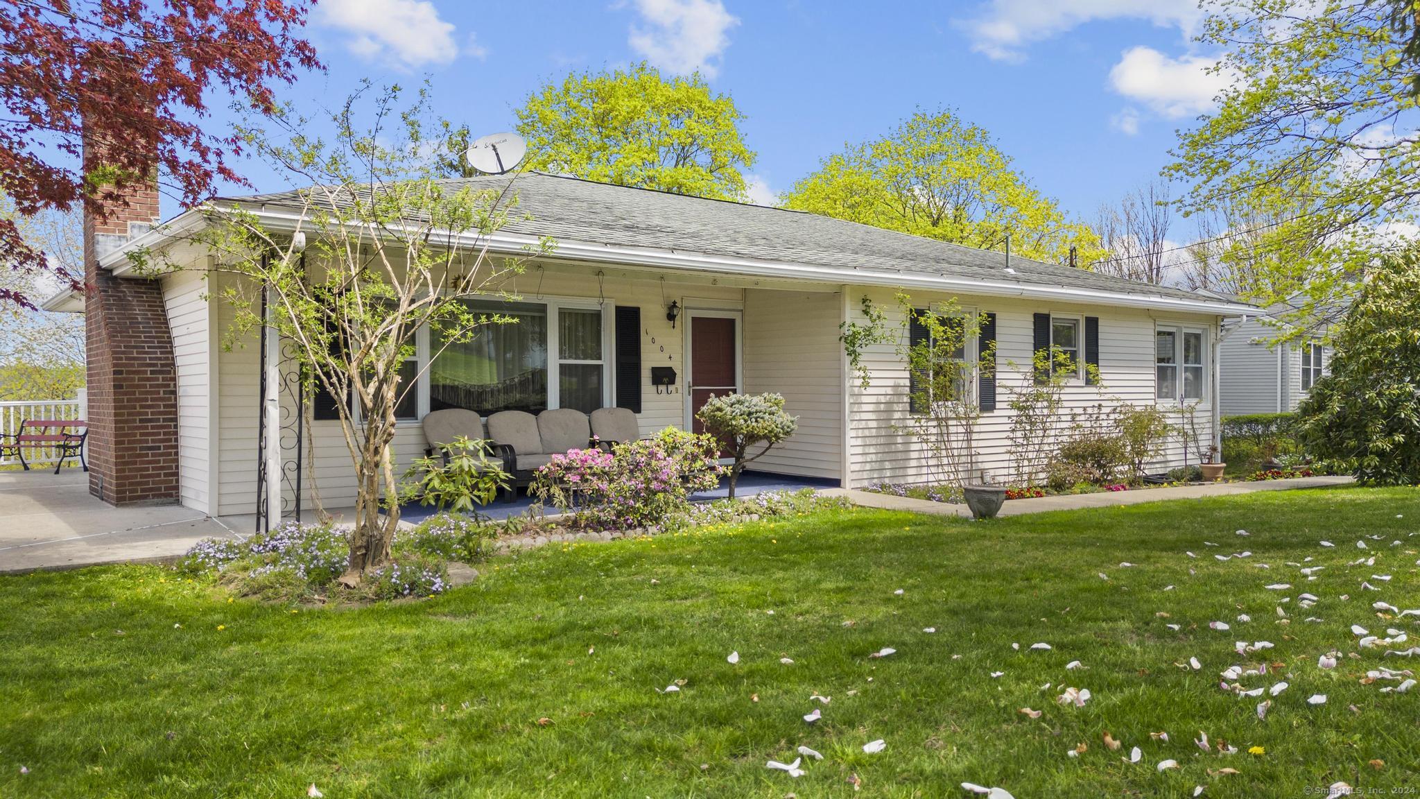 1004 Bunker Hill Avenue Waterbury CT 06708