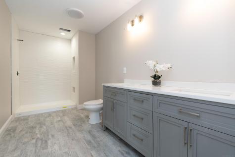 2 Stratton Farms Road Suffield CT 06093