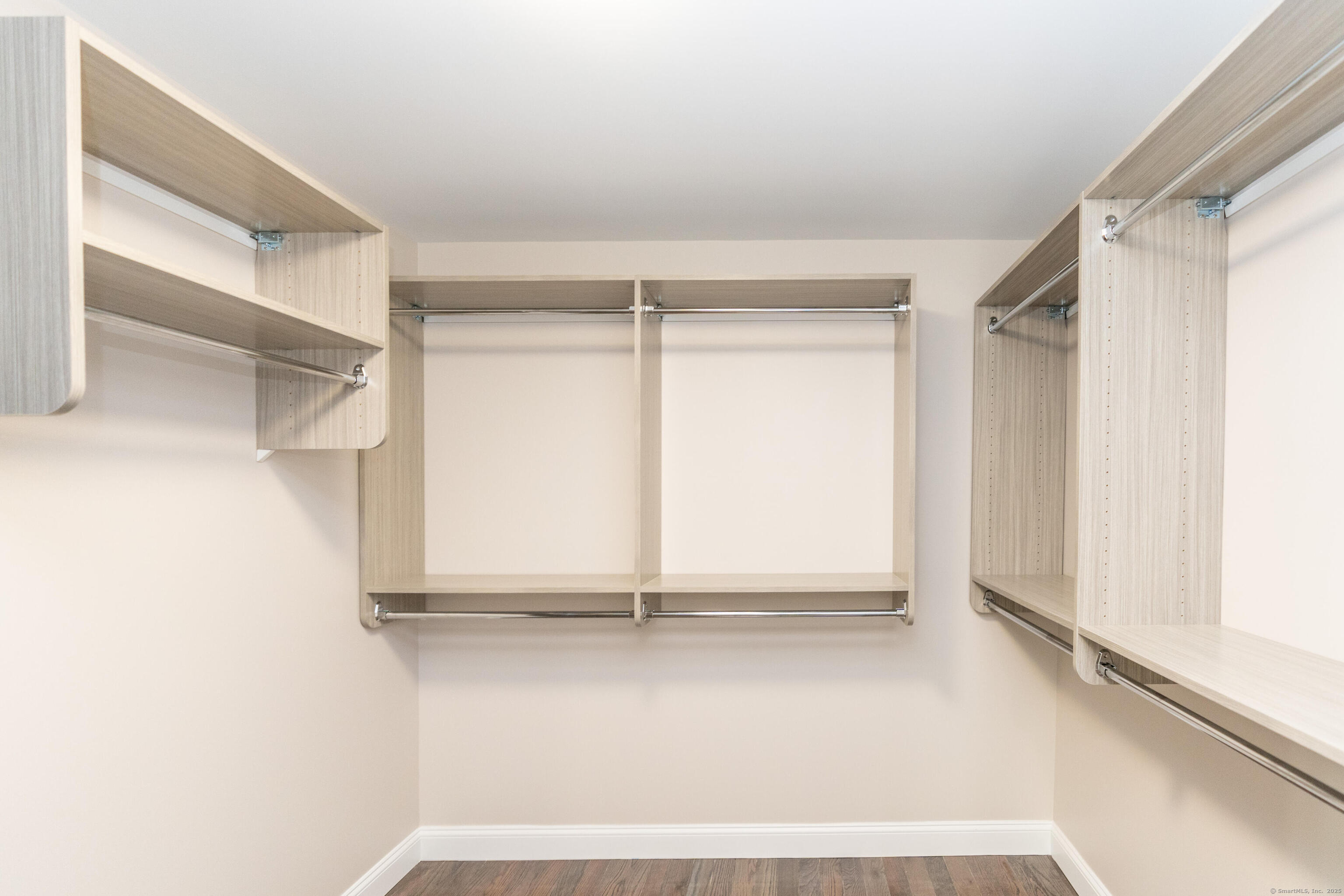 2 Stratton Farms Road Suffield CT 06093