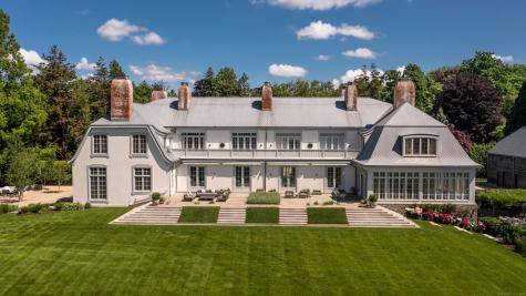 1131 Sasco Hill Road Fairfield CT 06824