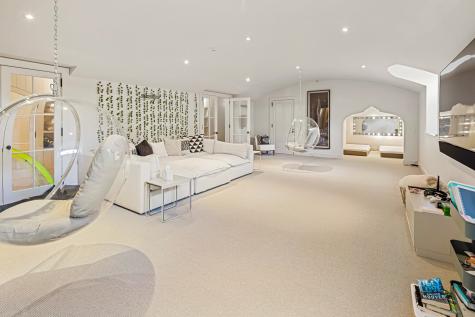 1131 Sasco Hill Road Fairfield CT 06824