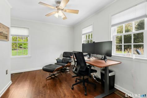 39 Leeuwarden Road Darien CT 06820