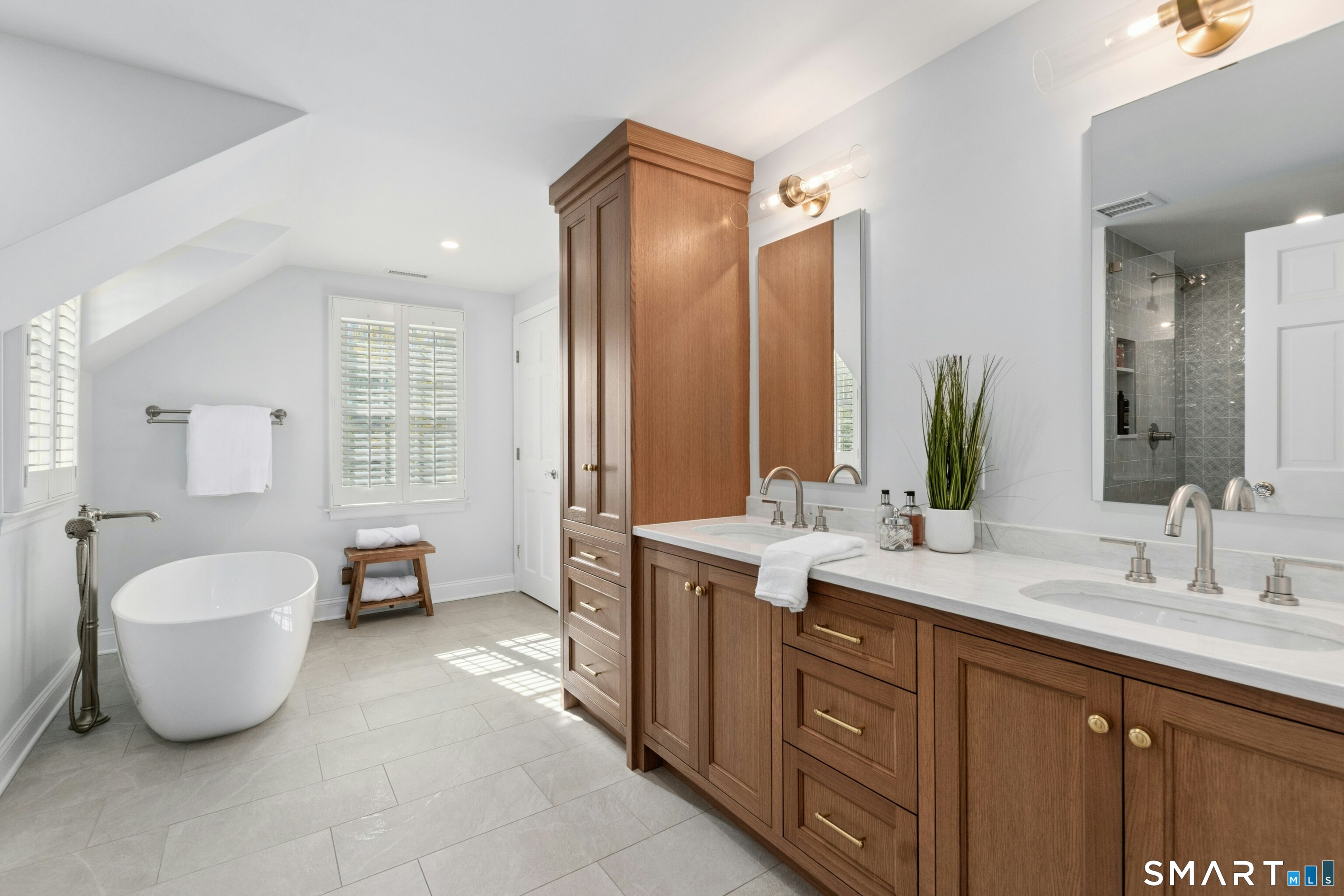 39 Leeuwarden Road Darien CT 06820