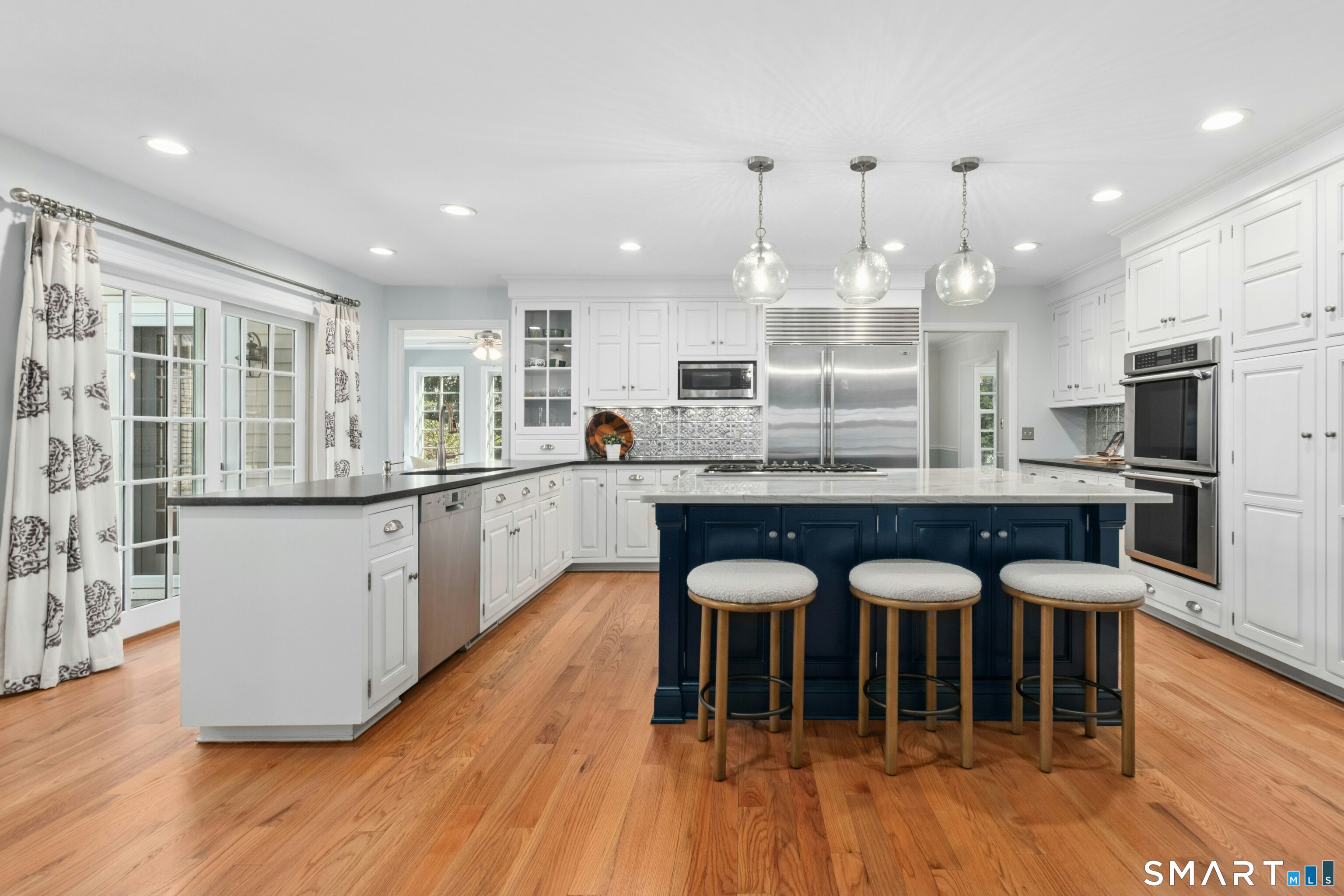 39 Leeuwarden Road Darien CT 06820