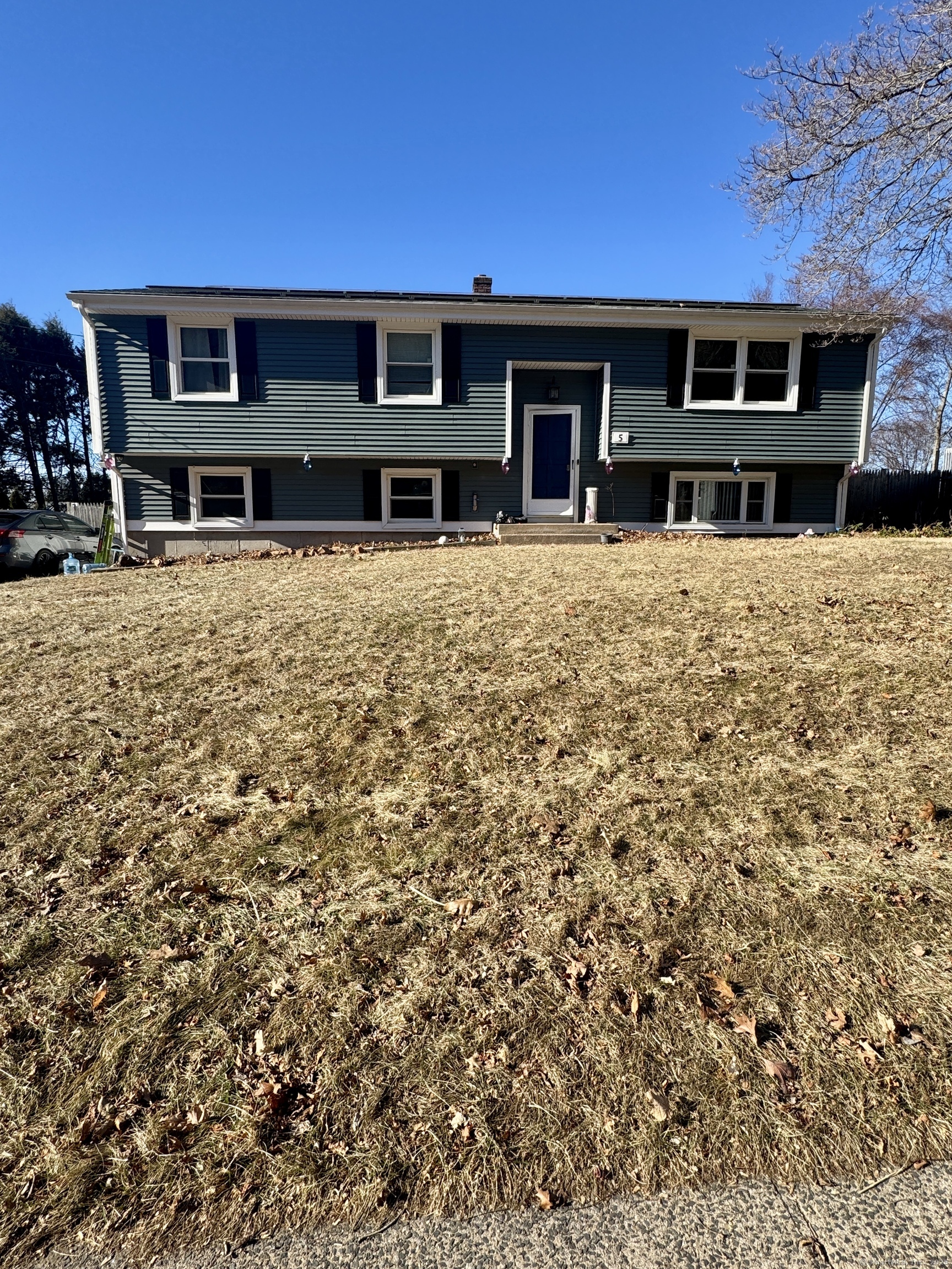 5 Pequot Road Plainville CT 06062