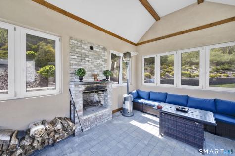 99 Mesa Drive Bethany CT 06524