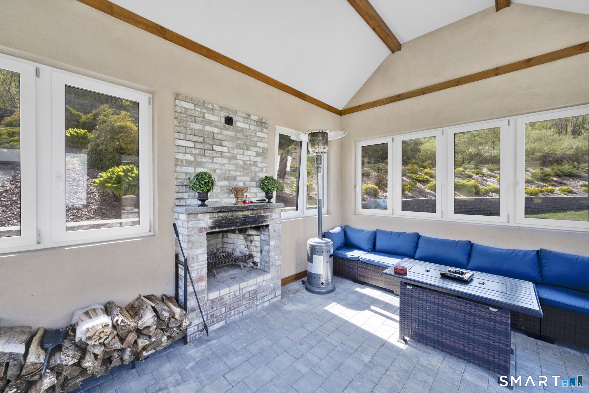 99 Mesa Drive Bethany CT 06524