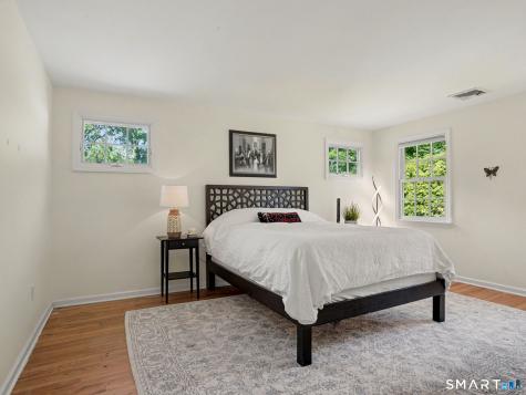 917 Silvermine Road New Canaan CT 06840