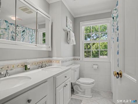 917 Silvermine Road New Canaan CT 06840