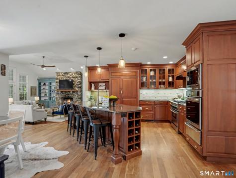 917 Silvermine Road New Canaan CT 06840