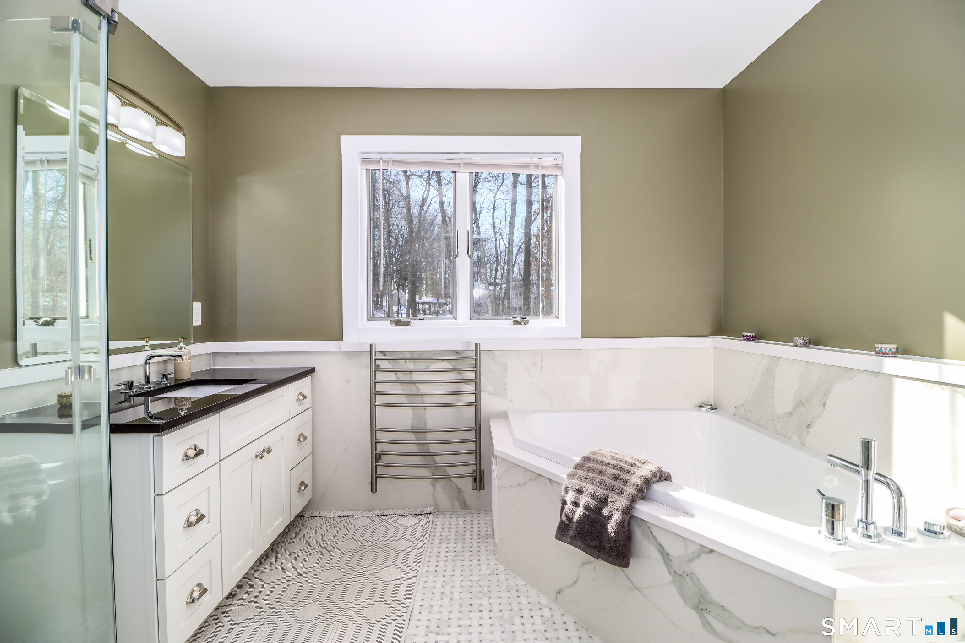 8 Marilyn Road Brookfield CT 06804