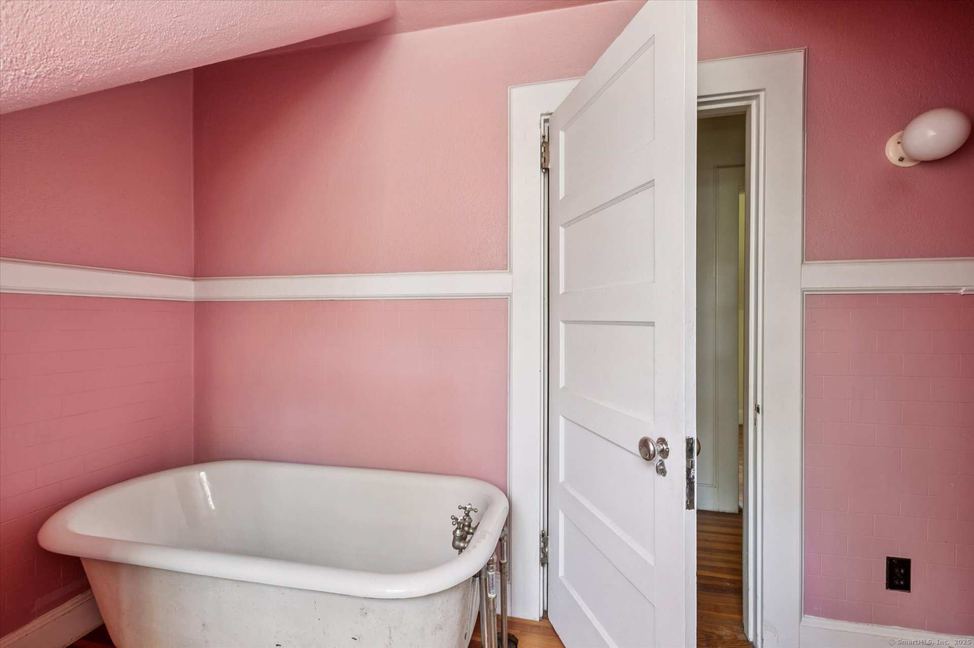 275 Kenyon Street Hartford CT 06105