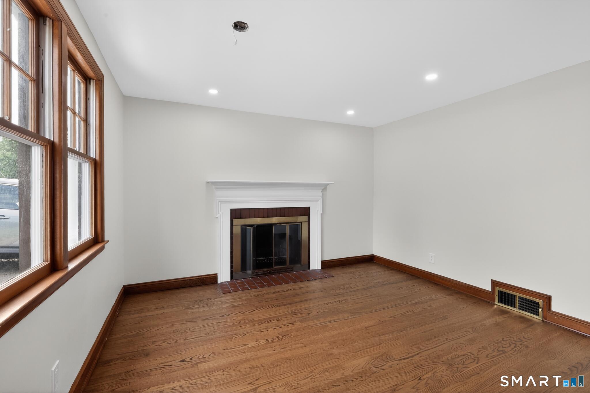 30 Jarvis Road Manchester CT 06040