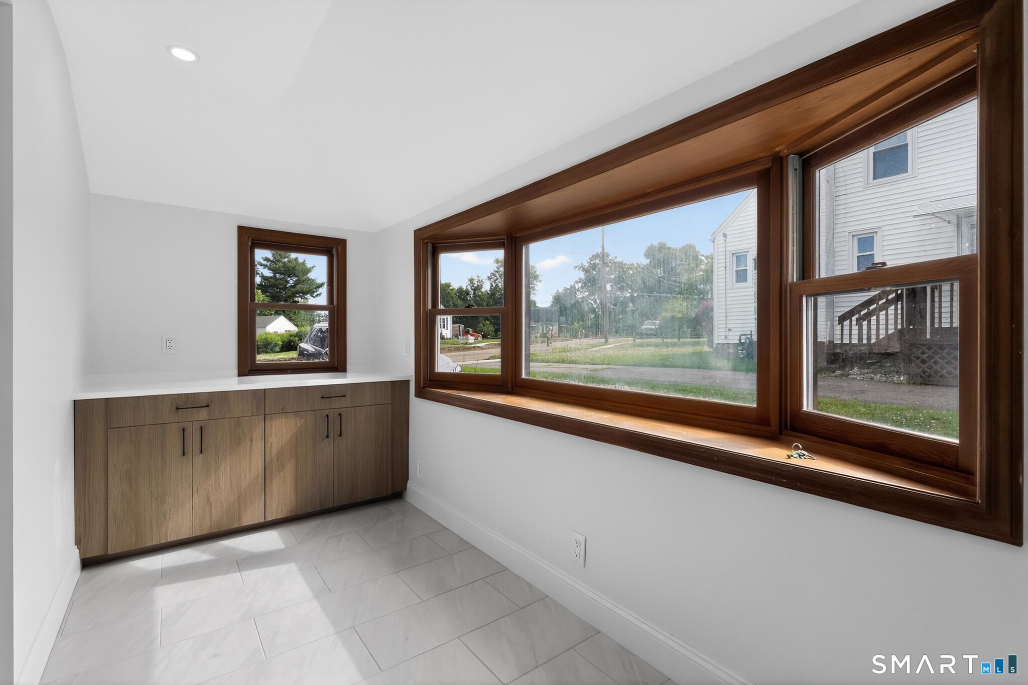 30 Jarvis Road Manchester CT 06040