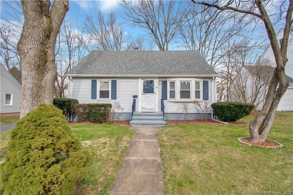 38 Roosevelt Street Hamden CT 06514