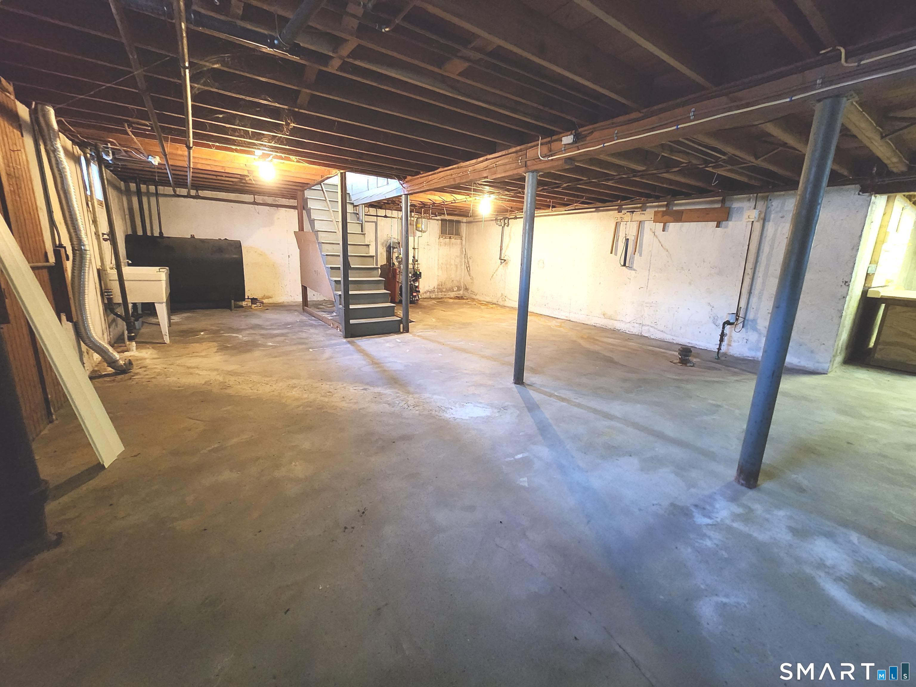 257 Green Road Manchester CT 06042