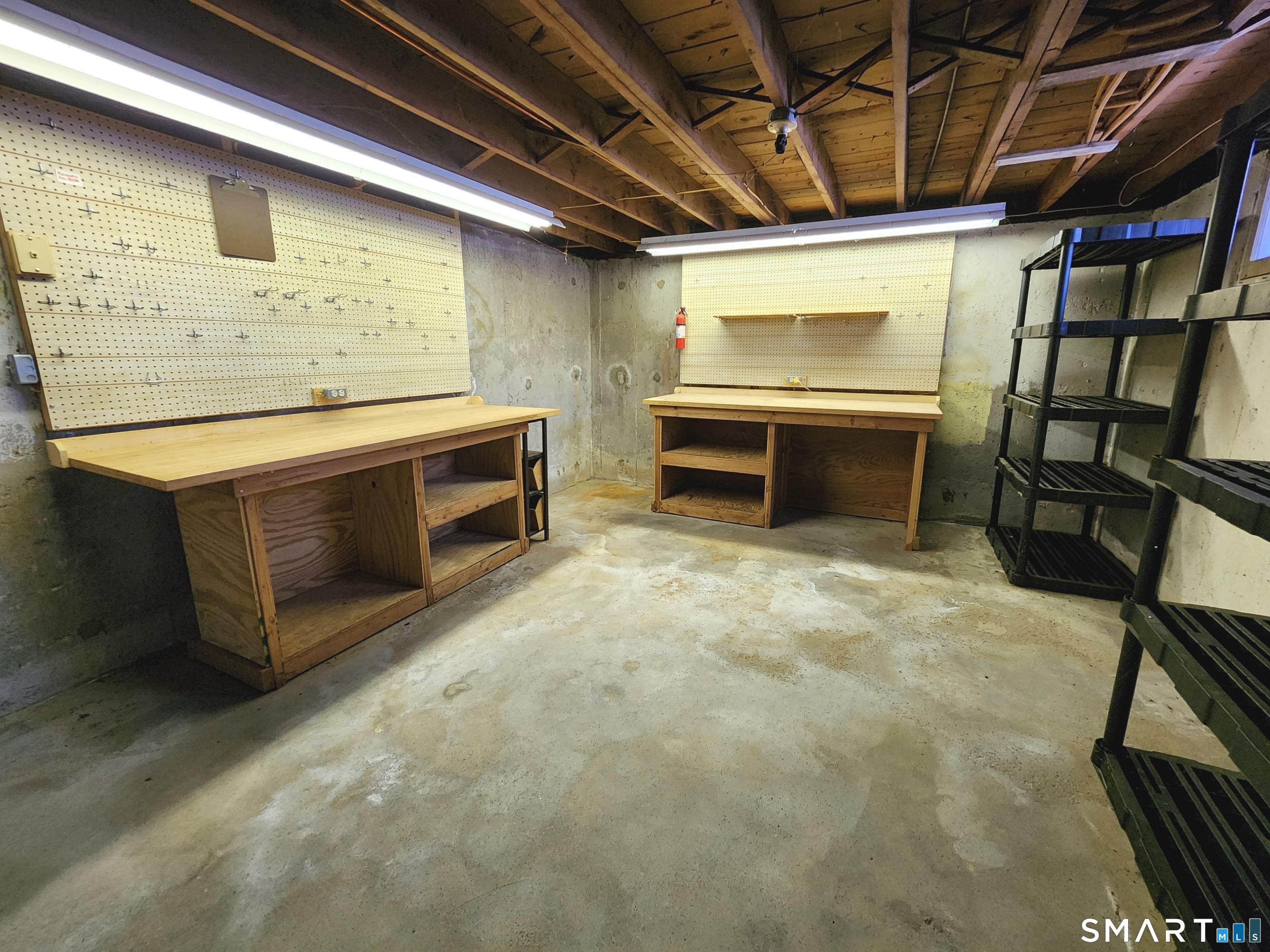 257 Green Road Manchester CT 06042