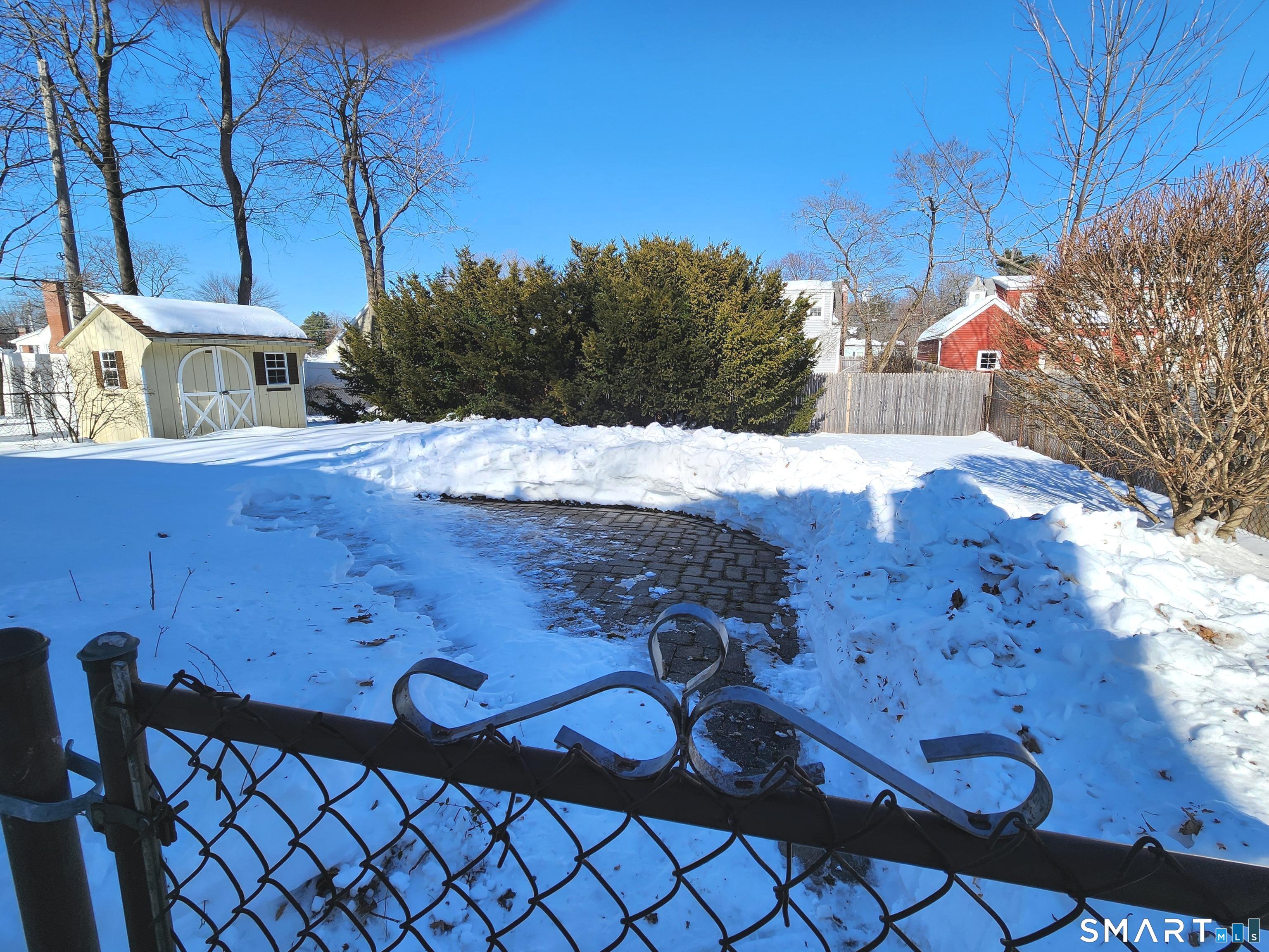 257 Green Road Manchester CT 06042