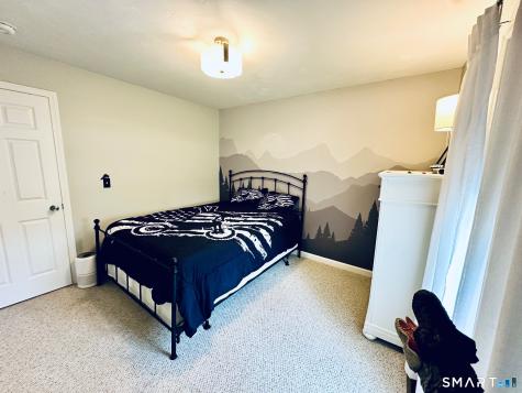 29 Logan Lane Thompson CT 06277
