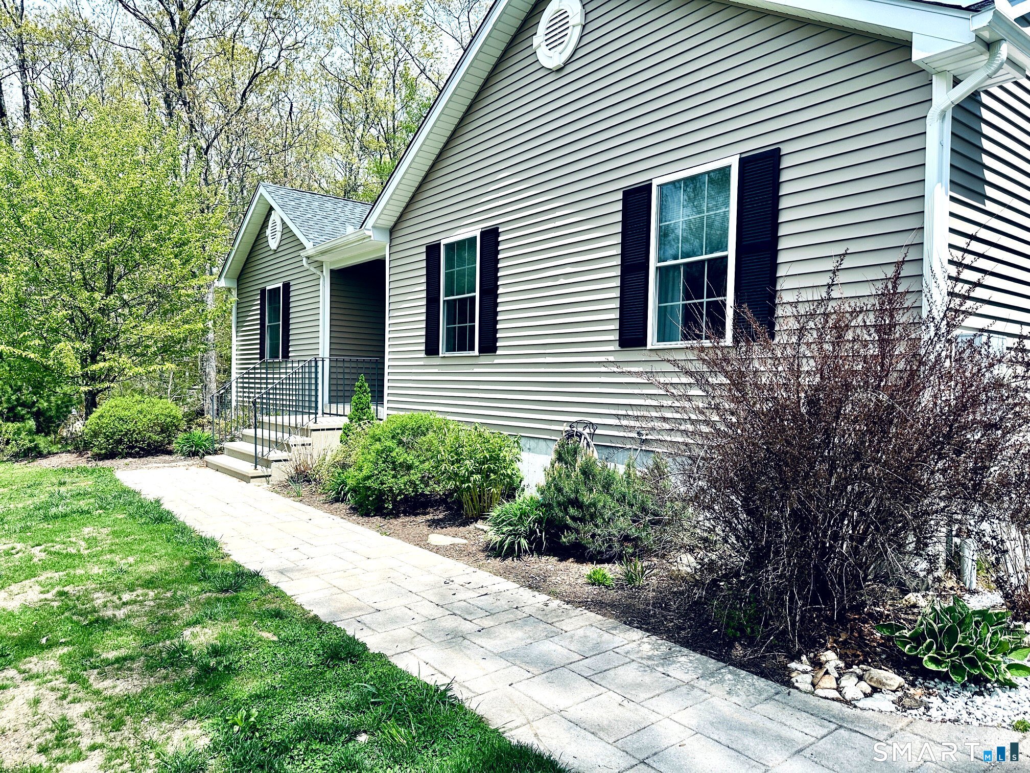 29 Logan Lane Thompson CT 06277
