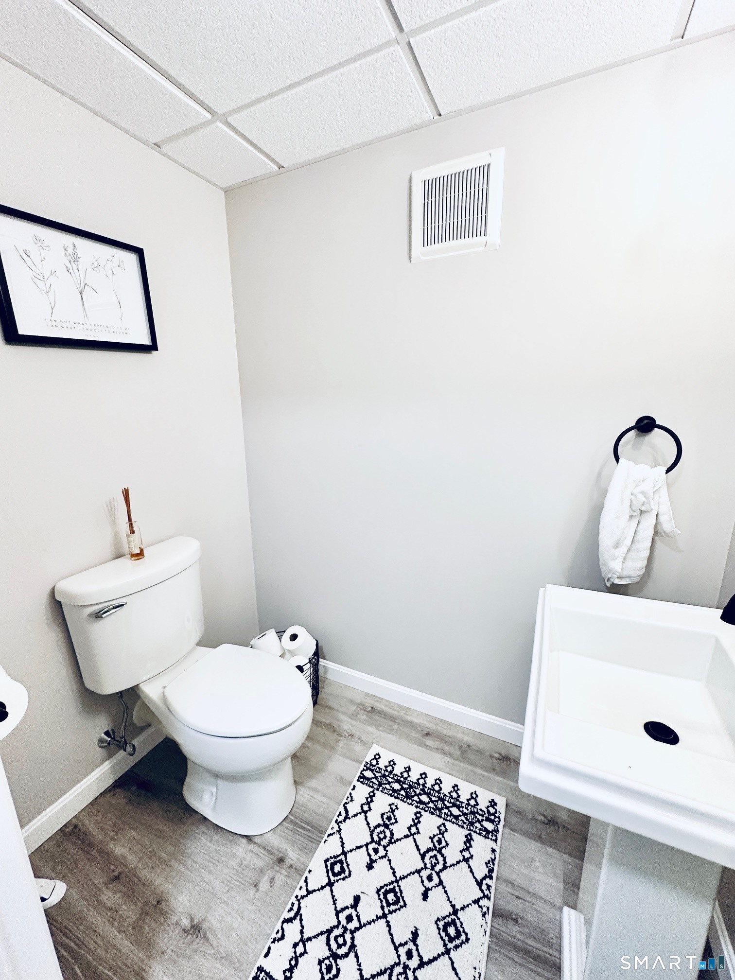 29 Logan Lane Thompson CT 06277