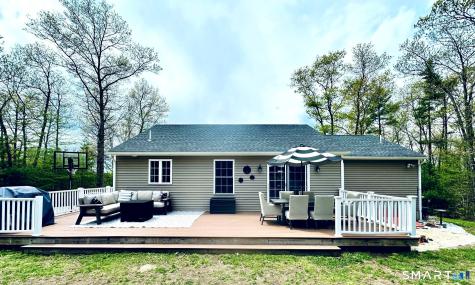 29 Logan Lane Thompson CT 06277