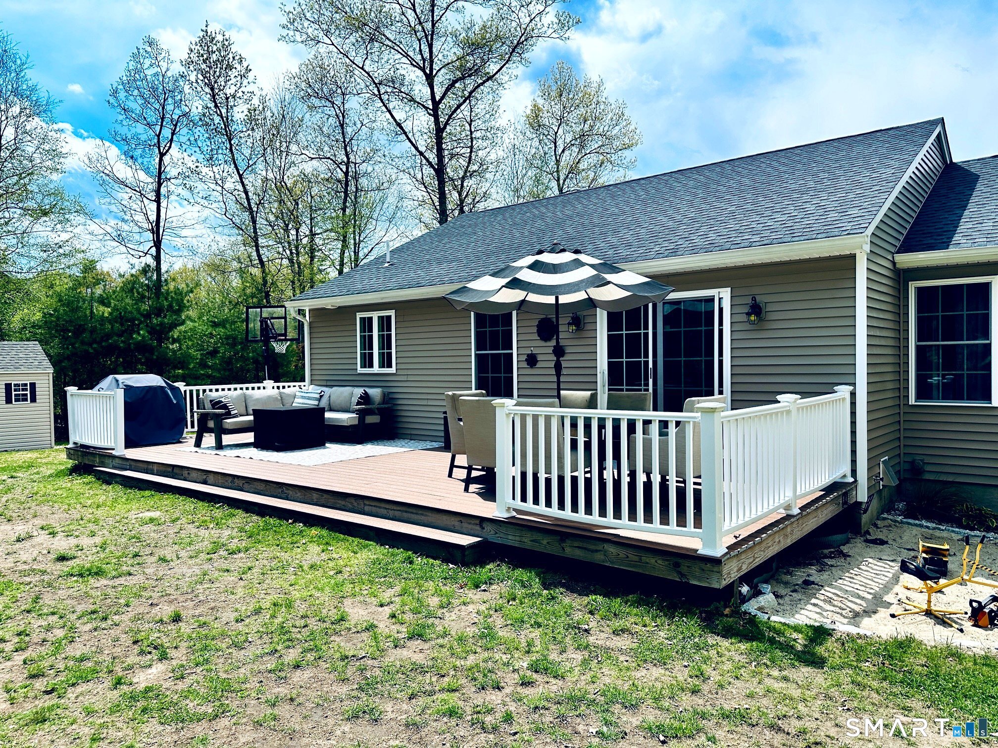 29 Logan Lane Thompson CT 06277