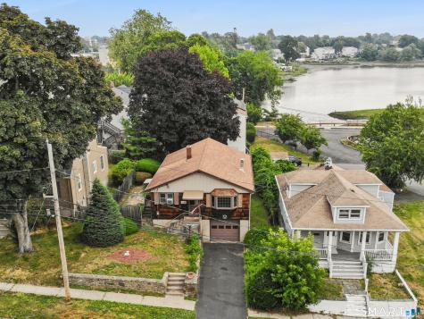 81 Shoreham Terrace Fairfield CT 06824
