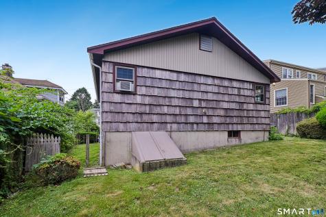 81 Shoreham Terrace Fairfield CT 06824